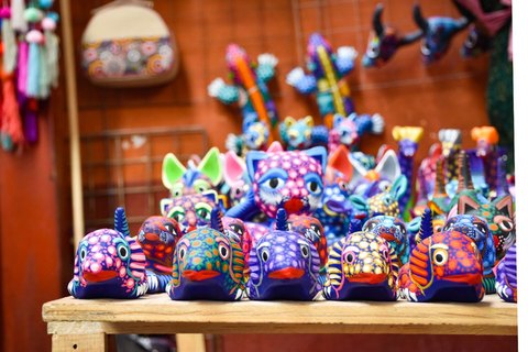 Alebrijes de colores